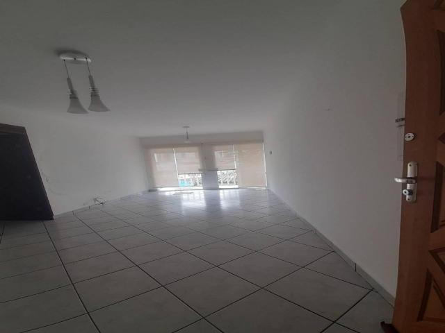 Apartamento para Venda em Guarujá - 2