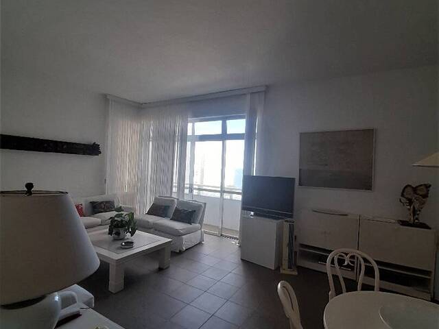 Apartamento para Venda em Guarujá - 3