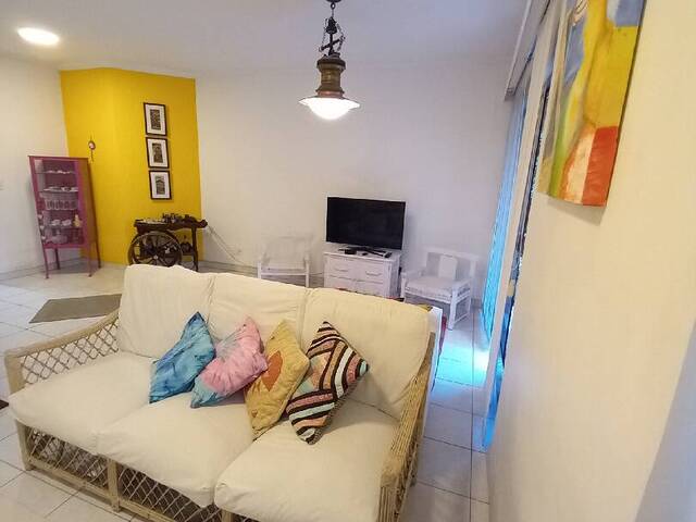 Apartamento para Venda em Guarujá - 4