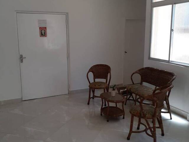 Apartamento para Venda em Guarujá - 2