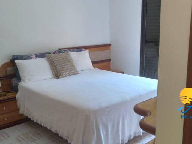 Apartamento para Venda em Guarujá - 3