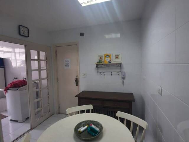 Apartamento para Venda em Guarujá - 3