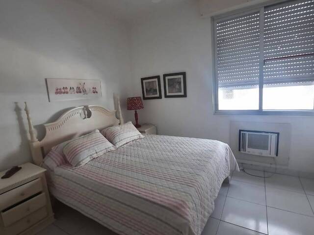 Apartamento para Venda em Guarujá - 4