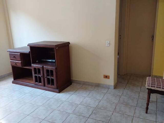 Apartamento para Locação em Guarujá - 2