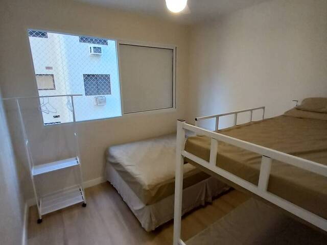 Apartamento para Venda em Guarujá - 5