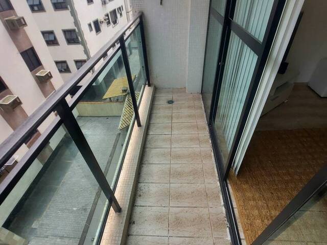 Apartamento para Venda em Guarujá - 5