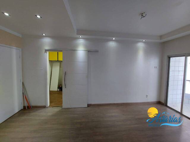 Apartamento para Venda em Guarujá - 4