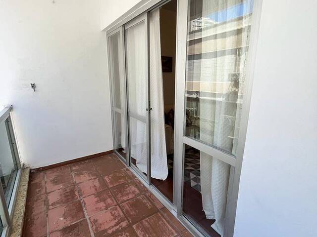 Apartamento para Venda em Guarujá - 4