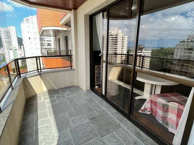 Apartamento para Venda em Guarujá - 4