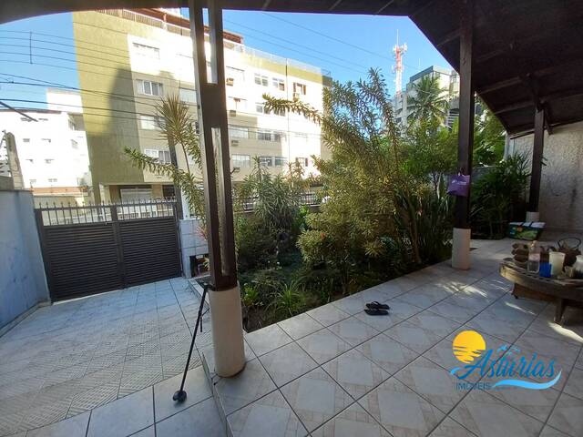 #T21581 - Casa para Venda em Guarujá - SP