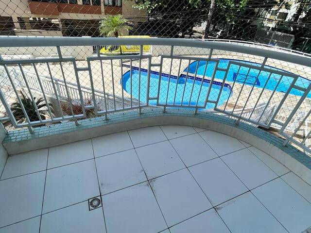 Apartamento para Venda em Guarujá - 2