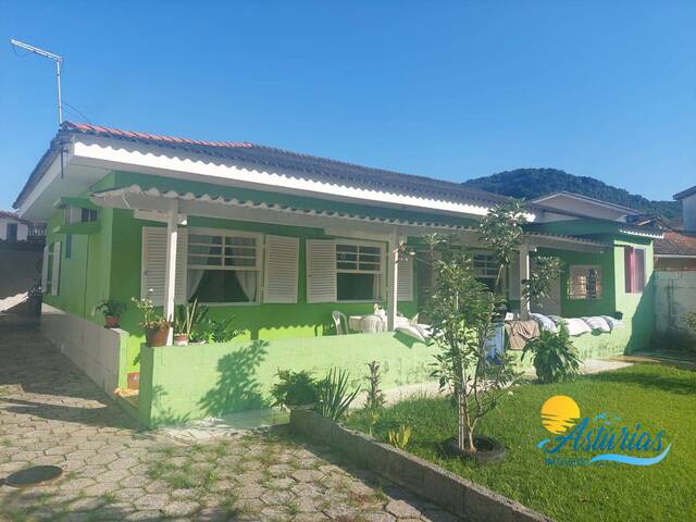 #T21598 - Casa para Venda em Guarujá - SP