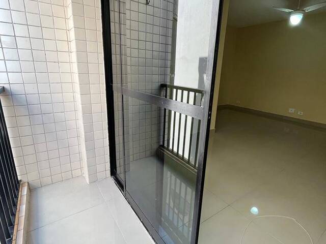Apartamento para Venda em Guarujá - 4