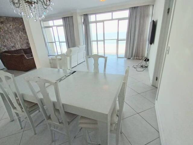 Apartamento para Venda em Guarujá - 5