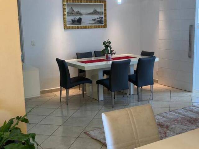 Apartamento para Venda em Guarujá - 5