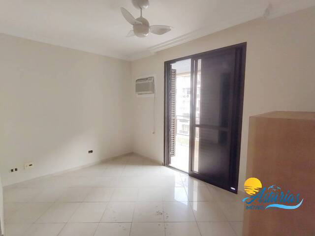 Apartamento para Venda em Guarujá - 4