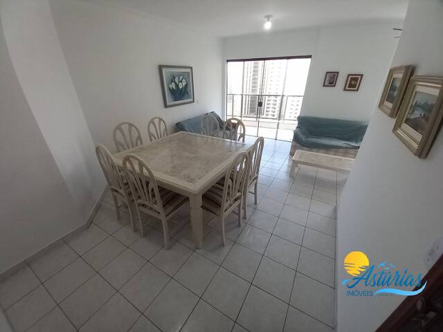 Apartamento para Venda em Guarujá - 2