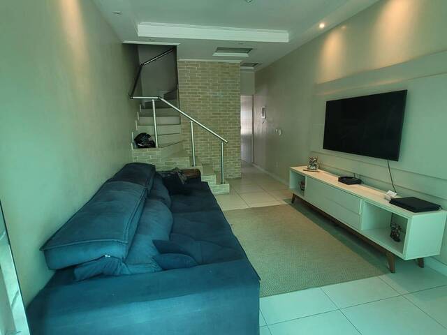 #A21812 - Casa para Venda em Guarujá - SP