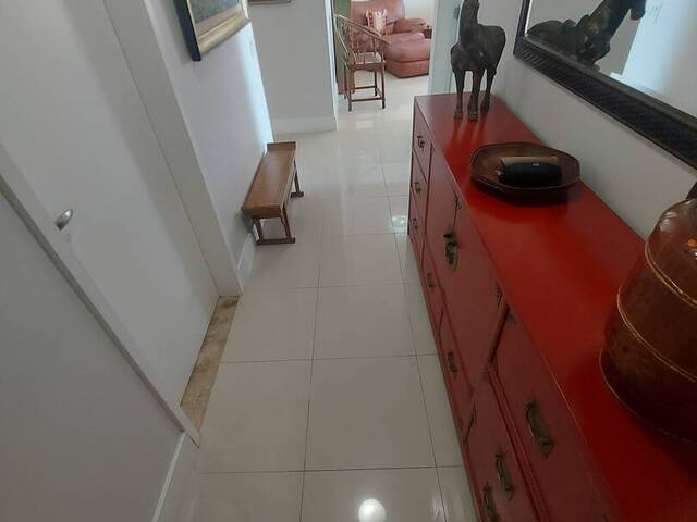 Apartamento para Venda em Guarujá - 2