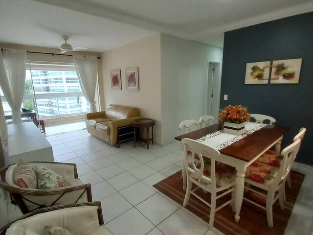 Apartamento para Venda em Guarujá - 2
