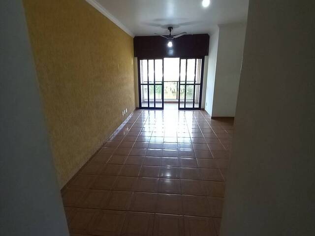 Apartamento para Venda em Guarujá - 1