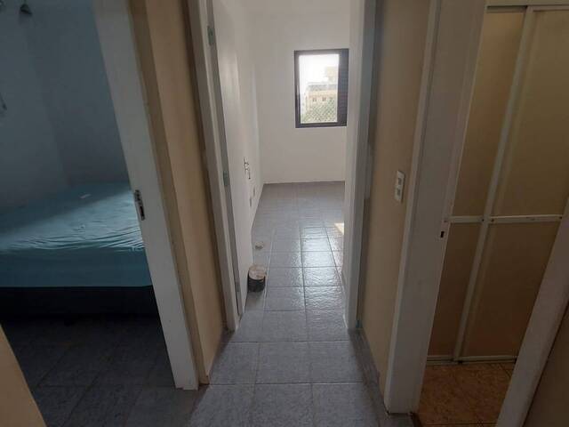 Apartamento para Venda em Guarujá - 4