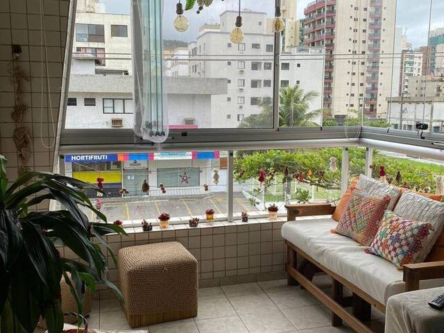 Venda em Jardim Las Palmas - Guarujá