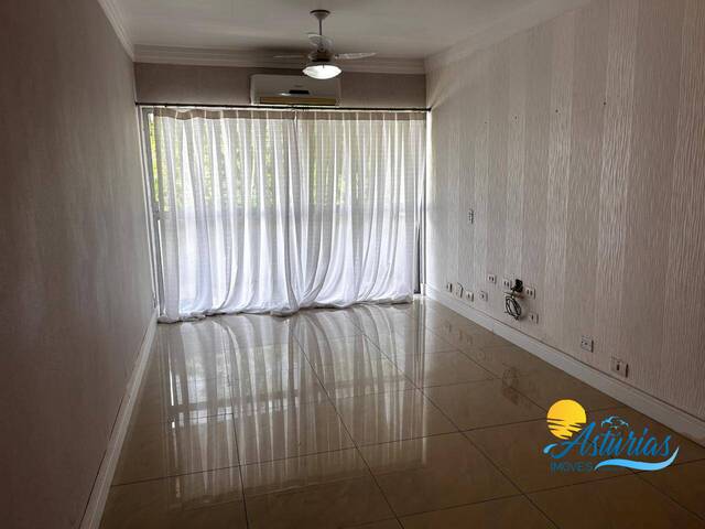 #A21999 - Apartamento para Venda em Guarujá - SP