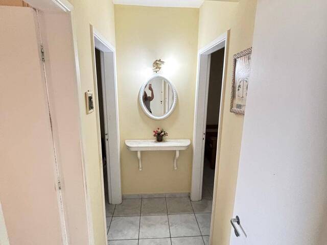 Apartamento para Venda em Guarujá - 4