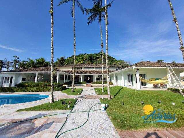 #1042 - Casa para Venda em Guarujá - SP