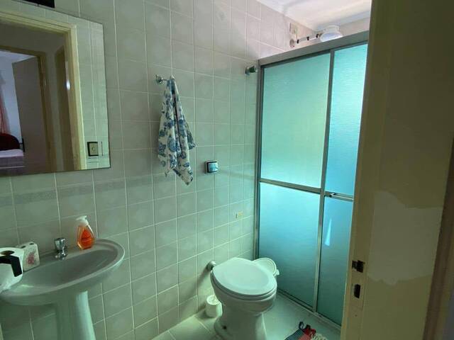 #E22033 - Apartamento para Locação em Guarujá - SP
