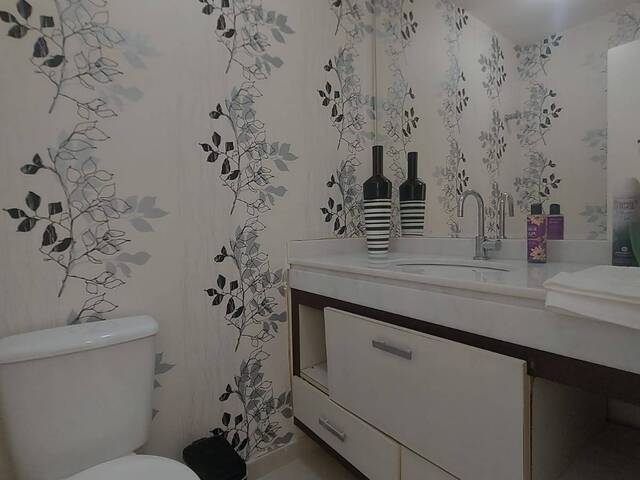 #A22068 - Apartamento para Venda em Guarujá - SP