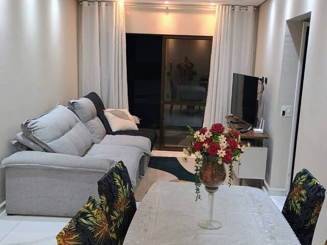 #E22125 - Apartamento para Locação em Guarujá - SP