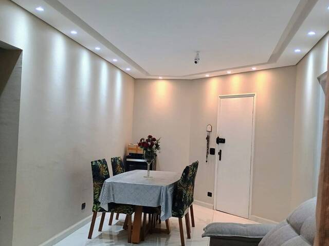 #E22125 - Apartamento para Locação em Guarujá - SP