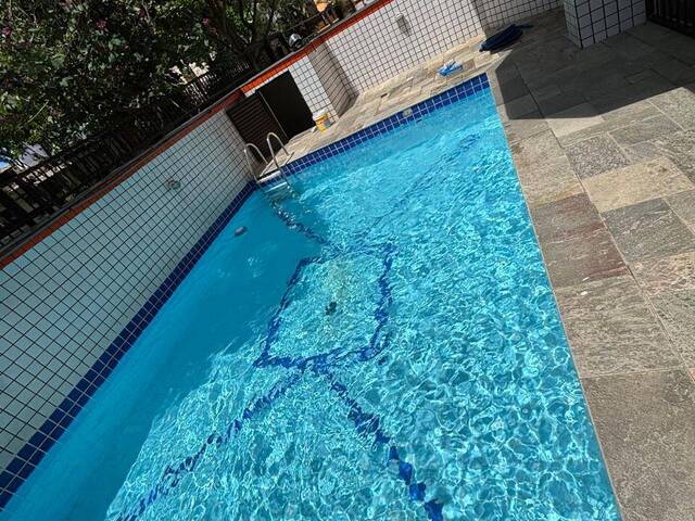Venda em Jardim Las Palmas - Guarujá