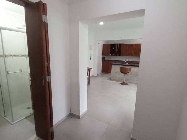 Apartamento para Venda em Guarujá - 5