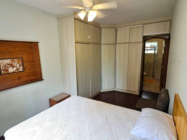Apartamento para Venda em Guarujá - 2