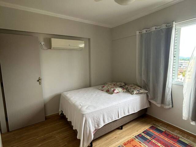 Apartamento para Venda em Guarujá - 4