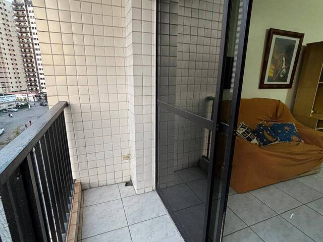 Apartamento para Locação em Guarujá - 2